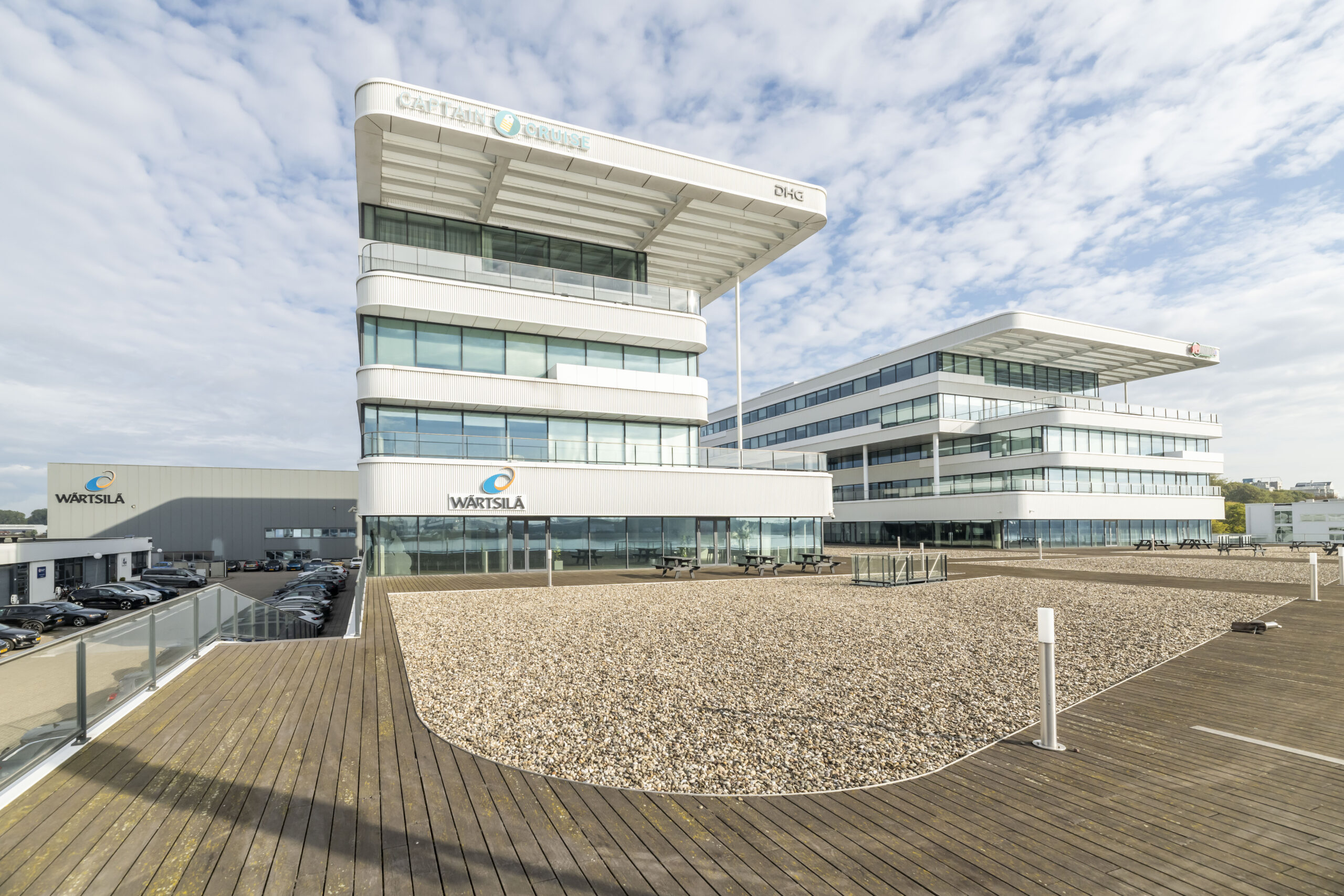 For lease: approximately 1,424 m² of fully furnished office space at Havenstraat, Schiedam