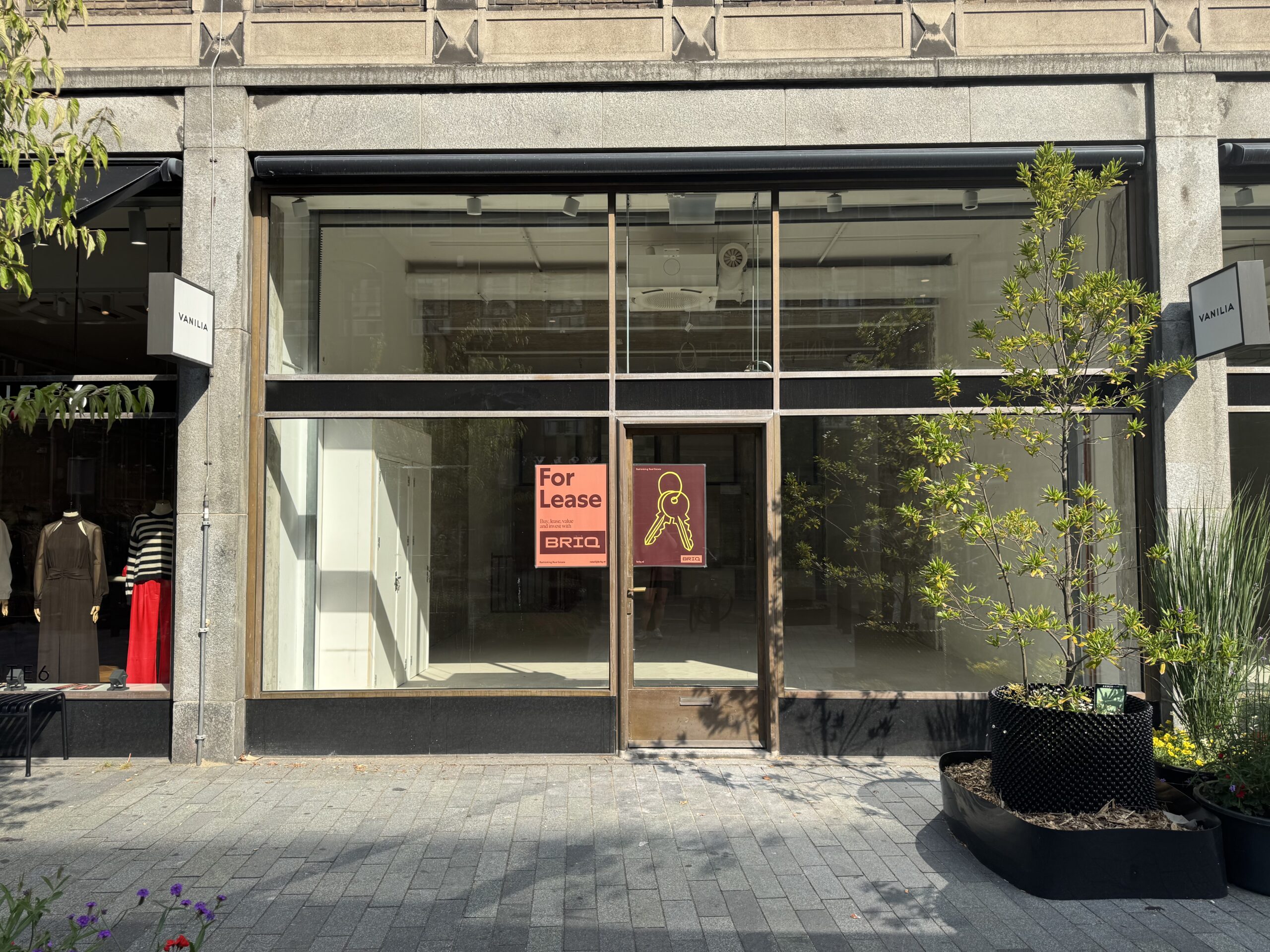 SHOT Lifestyle & Coffee tekent langjarige huurovereenkomst voor Meent 121 in Rotterdam